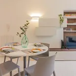 St George Appartement Varenna